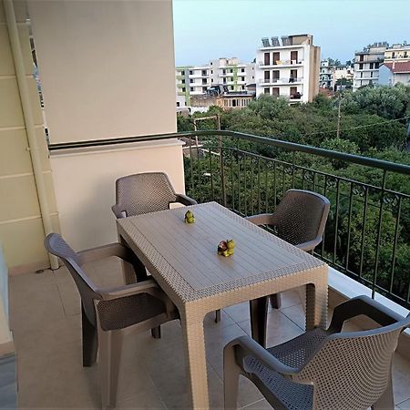 Evrition House Apartment Спарти Екстериор снимка